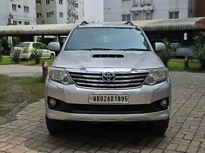 2013 Toyota Fortuner 3.0 4x2 MT 1