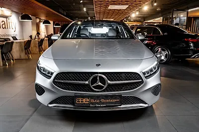 2024 Mercedes-Benz A-Class Limousine 200 1 2024 Mercedes-Benz A-Class Limousine 200 1