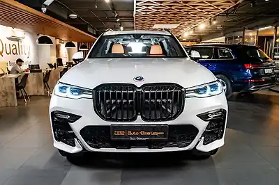 Second Hand बीएमडब्ल्यू x7 xDrive40i M Sport (Petrol) in दिल्ली Second Hand बीएमडब्ल्यू x7 xDrive40i M Sport (Petrol) in दिल्ली