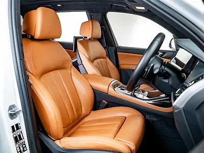 2022 BMW X7 xDrive40i M Sport (Petrol)