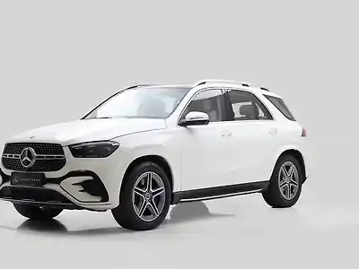 Second Hand मर्सिडीज़ बेंज़ GLE 450 4MATIC LWB Mild Hybrid(Electric + Petrol) 3.0L Turbo Automatic in दिल्ली