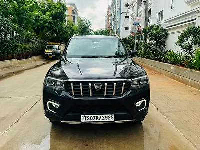 2023 Mahindra Scorpio N Z8 Diesel AT 4WD 7 STR [2022] 1