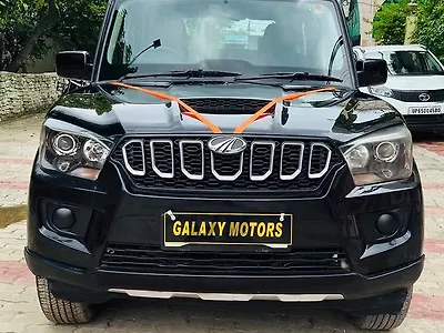 2018 Mahindra Scorpio S7 120 2WD 7 STR 1