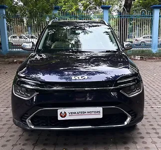 Second Hand Kia Carens Luxury Plus 1.4 Petrol 7 STR in Kolkata Second Hand Kia Carens Luxury Plus 1.4 Petrol 7 STR in Kolkata