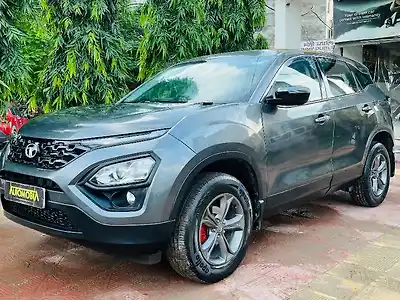 2022 टाटा हैरियर xt 1