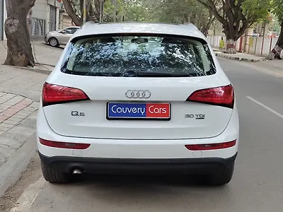 2015 Audi Q5 30 TDI Premium Edition