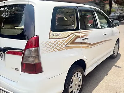 2013 Toyota Innova 2.5 G 7 STR BS-IV
