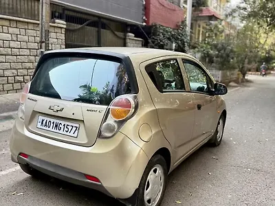 2011 Chevrolet Beat LS Petrol