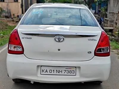 2011 Toyota Etios G