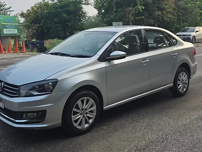 Second Hand Volkswagen Vento Highline 1.6 (P) in Chandigarh