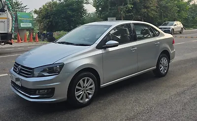 Second Hand Volkswagen Vento Highline 1.6 (P) in Chandigarh Second Hand Volkswagen Vento Highline 1.6 (P) in Chandigarh