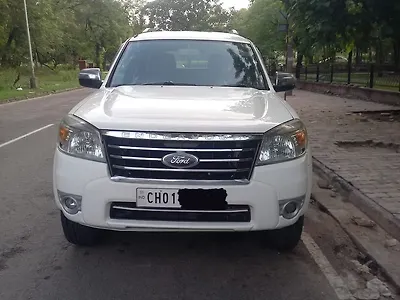 2013 Ford Endeavour 3.0L 4x2 AT 1 2013 Ford Endeavour 3.0L 4x2 AT 1
