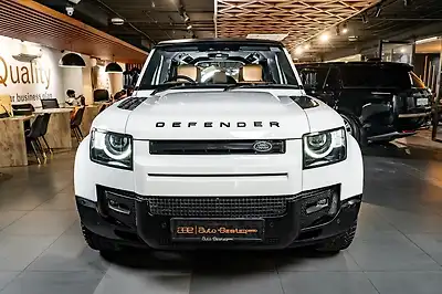2023 Land Rover Defender 110 HSE 2.0 Petrol 1