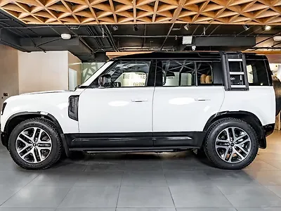 2023 Land Rover Defender 110 HSE 2.0 Petrol