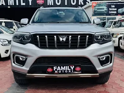2023 Mahindra Scorpio N Z8 Diesel AT 4WD 7 STR [2022] 1