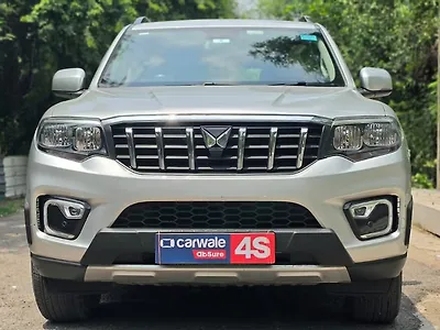 Second Hand Mahindra Scorpio N Z4 Petrol MT 7 STR [2022] in Delhi