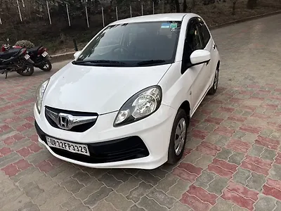 Second Hand Honda Brio EX MT in Lucknow