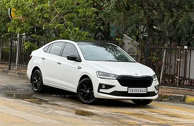 2022 Skoda Slavia Style 1.5L TSI DSG 1 2022 Skoda Slavia Style 1.5L TSI DSG 1