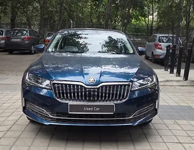 2022 Skoda Superb L&K AT 1 2022 Skoda Superb L&K AT 1
