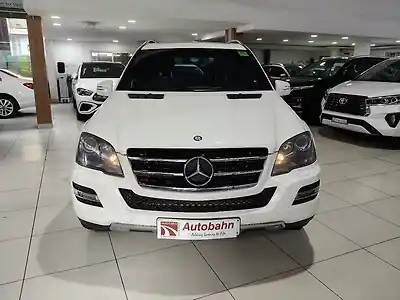 2012 मर्सिडीज़ बेंज़ एम-क्लास ml 350 सीडीआई 1