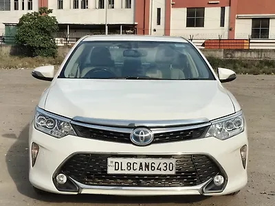 2016 Toyota Camry Hybrid [2015-2017] 1