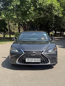 2023 Lexus ES 500e 300h Exquisite 1 2023 Lexus ES 500e 300h Exquisite 1