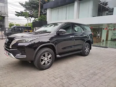 2025 Toyota Fortuner