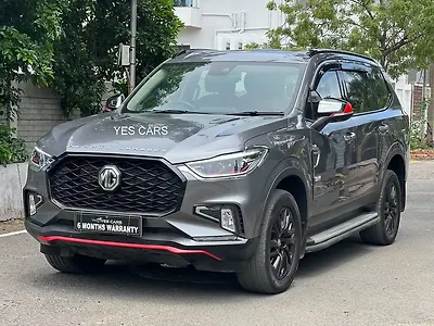 2023 MG Gloster Blackstorm 4WD Diesel Turbo Automatic 7 STR 1 2023 MG Gloster Blackstorm 4WD Diesel Turbo Automatic 7 STR 1