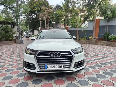2016 Audi Q7 45 TDI Premium Plus 1