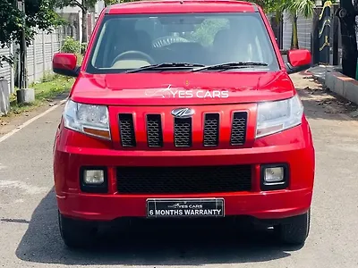 2018 Mahindra TUV300 T4 1
