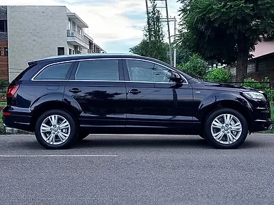 2013 Audi Q7 35 TDI Technology Pack + Sunroof