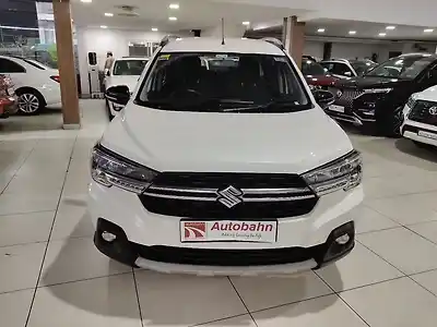 2022 मारुति सुज़ुकी XL6 Zeta Petrol Automatic Smart Hybrid 1