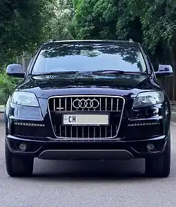 Second Hand ऑडी q7 35 टीडीआई टेक्नोलॉजी पैक + सनरूफ़ in चंडीगढ़ Second Hand ऑडी q7 35 टीडीआई टेक्नोलॉजी पैक + सनरूफ़ in चंडीगढ़