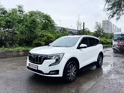 Second Hand Mahindra XUV700 AX7 Luxury Pack AWD Diesel 2.2L Turbo Automatic 7 STR in Mumbai