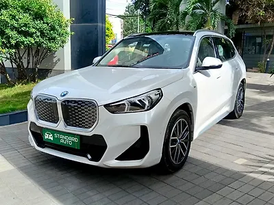 2025 BMW iX1 LWB eDrive20L M Sport