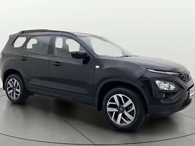 2023 Tata Safari XZA Plus (O) 6 S Red Dark Edition 1