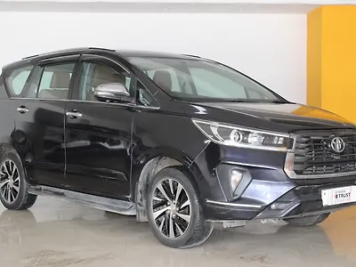 2022 Toyota Innova Crysta ZX 2.4 7 STR