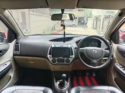 2012 Hyundai i20 Magna (O) 1.2