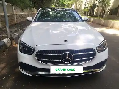 2022 मर्सिडीज़ बेंज़ E-क्लास e 220d एक्सक्लूज़िव [2021-2023] 1