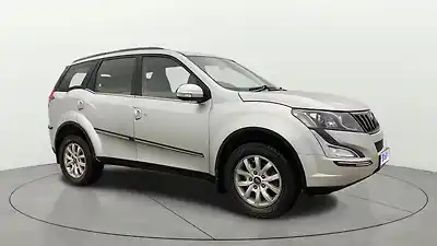 2016 महिंद्रा XUV500 w10 1.99 1 2016 महिंद्रा XUV500 w10 1.99 1