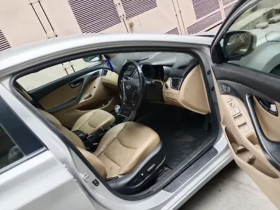 2013 Hyundai Elantra 1.8 SX MT