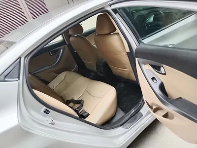 2013 Hyundai Elantra 1.8 SX MT