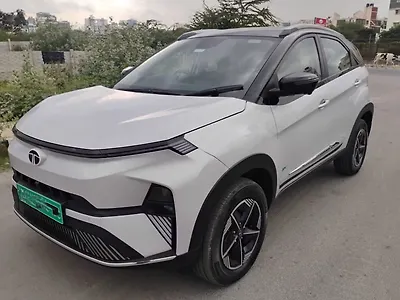 2024 Tata Nexon EV Empowered Plus 45.0 kWh