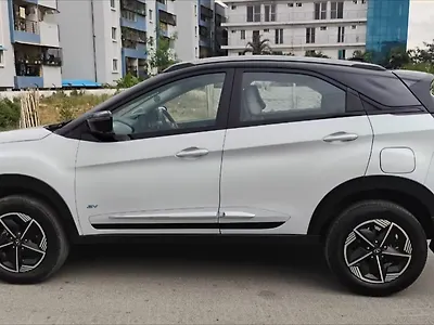 2024 Tata Nexon EV Empowered Plus 45.0 kWh