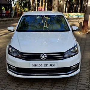 2017 Volkswagen Vento Highline Plus 1.5 AT (D) 16 Alloy 1 2017 Volkswagen Vento Highline Plus 1.5 AT (D) 16 Alloy 1