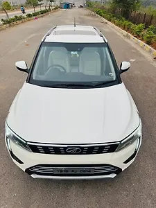 2021 Mahindra XUV300 W8 (O) 1.5 Diesel AMT 1 2021 Mahindra XUV300 W8 (O) 1.5 Diesel AMT 1