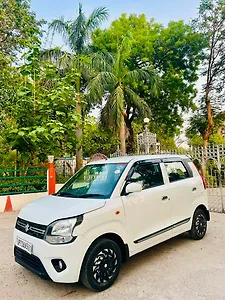 2022 Maruti Suzuki Wagon R VXi (O) 1.2 1 2022 Maruti Suzuki Wagon R VXi (O) 1.2 1