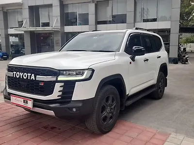 2025 Toyota Land Cruiser GR-S Diesel 3.3L Turbo Automatic