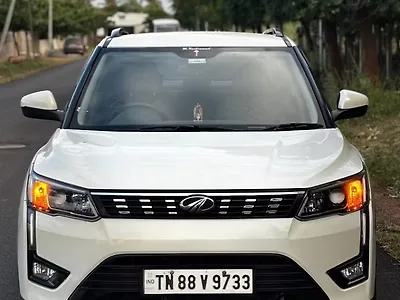 2020 Mahindra XUV300 W6 1.2 Petrol 1