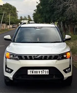2020 Mahindra XUV300 W6 1.2 Petrol 1 2020 Mahindra XUV300 W6 1.2 Petrol 1